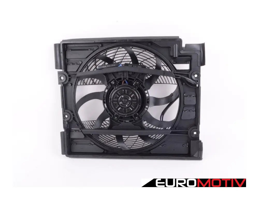 E39 Auxiliary Fan Assembly With Shroud For A/C Condenser