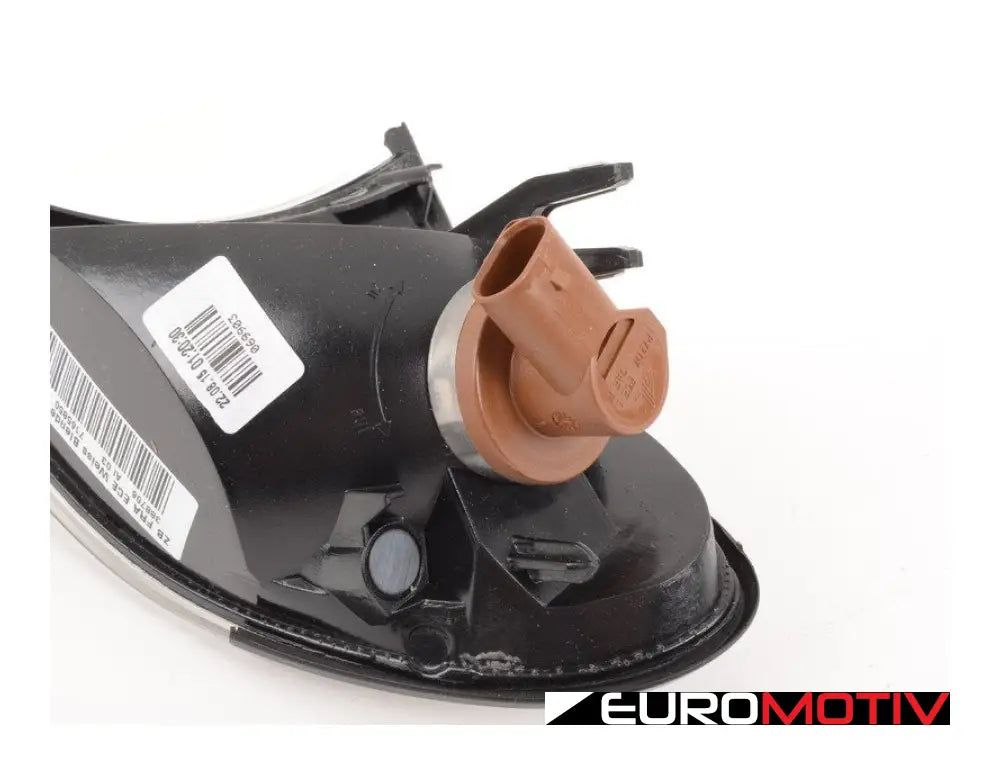 E46 Front Turn Signal Assembly - Right