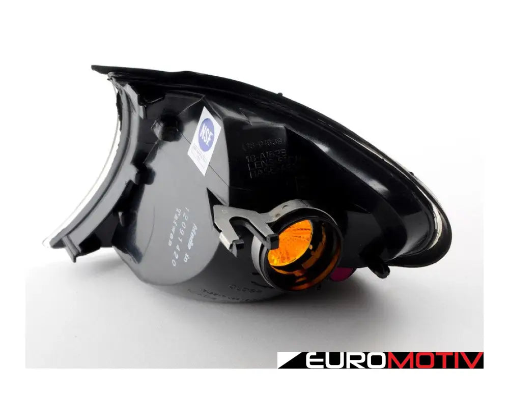 E46 Front Turn Signal Assembly - Right