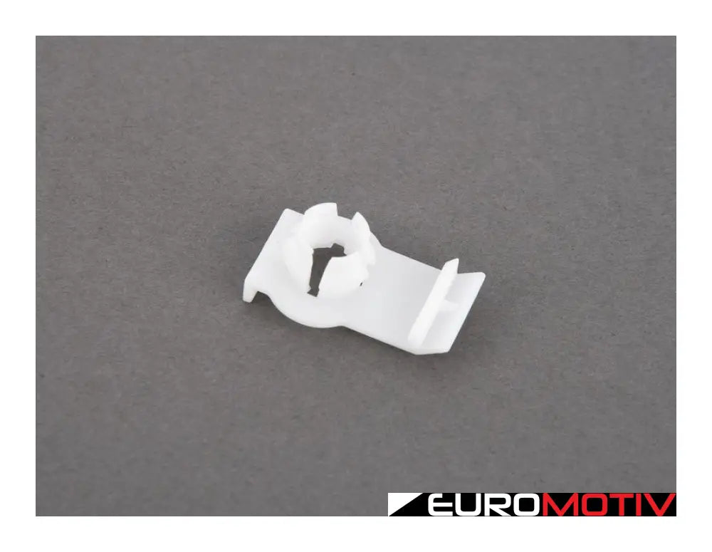 E53 Window Regulator Support Clip