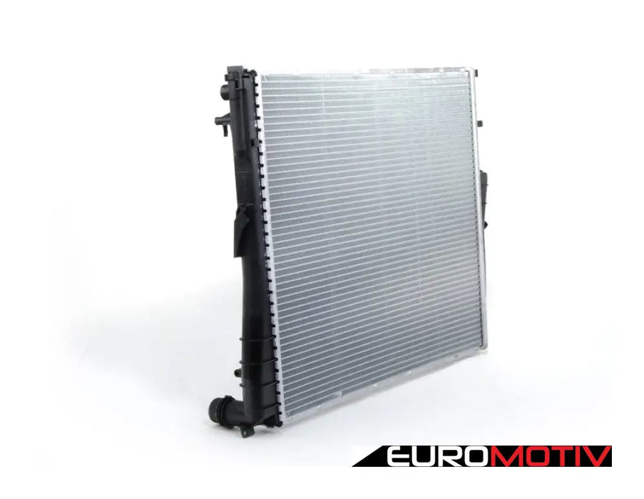 E83 Radiator - Automatic