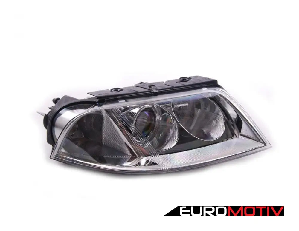 European Halogen Headlight Assembly - Right