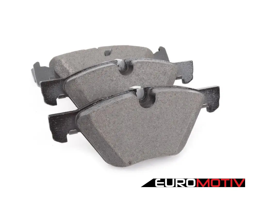 Front Brake Pad Set