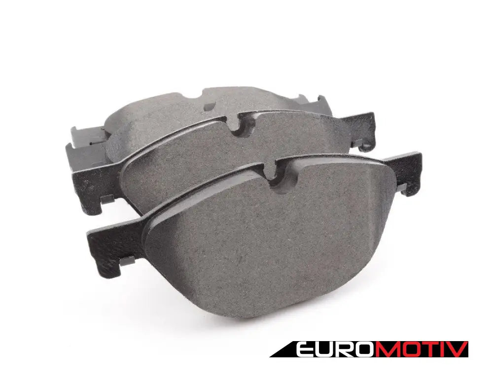 Front Brake Pad Set