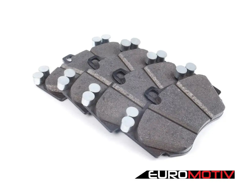 Front Brake Pad Set