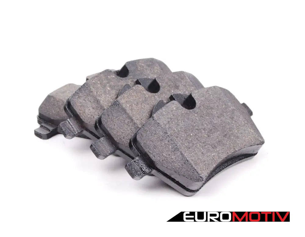 Front Brake Pad Set