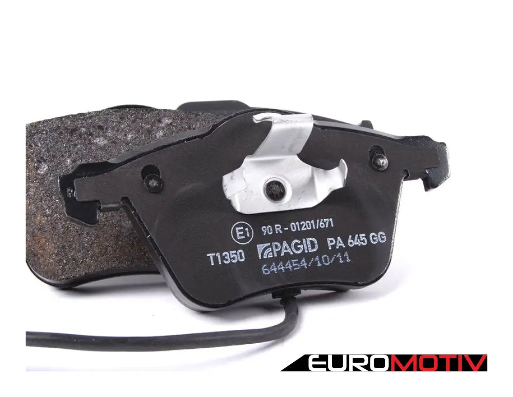 Front Brake Pad Set