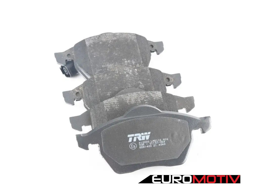 Front Brake Pad Set