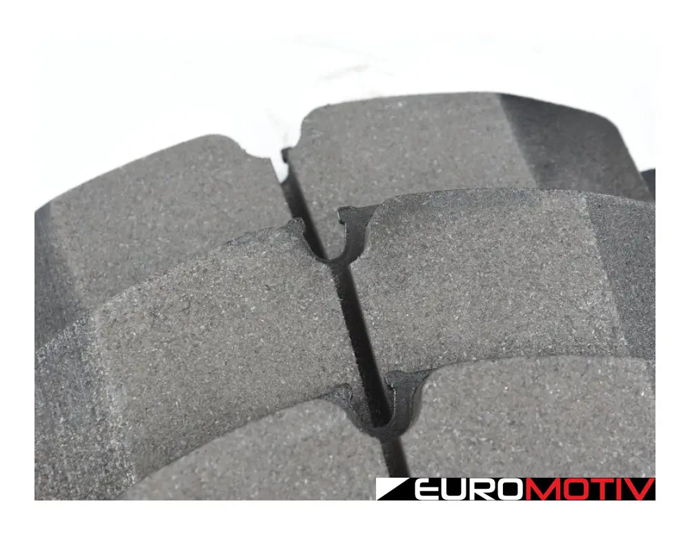 Front Brake Pad Set