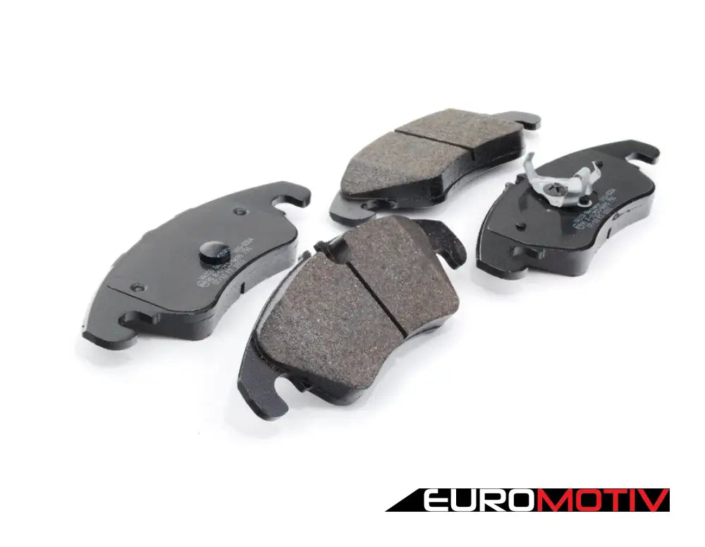 Front Brake Pad Set