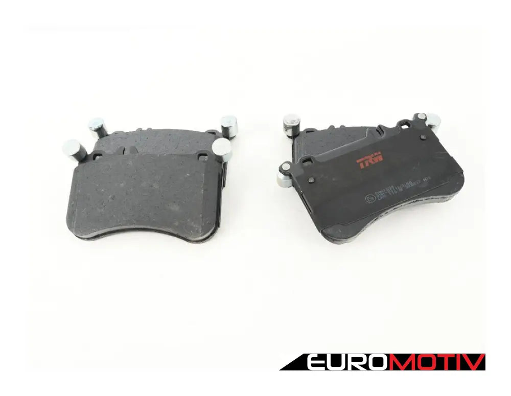 Front Brake Pad Set