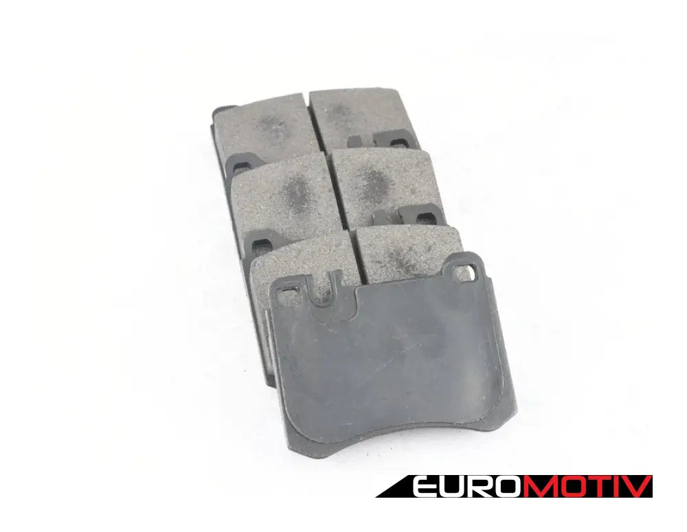 Front Brake Pad Set