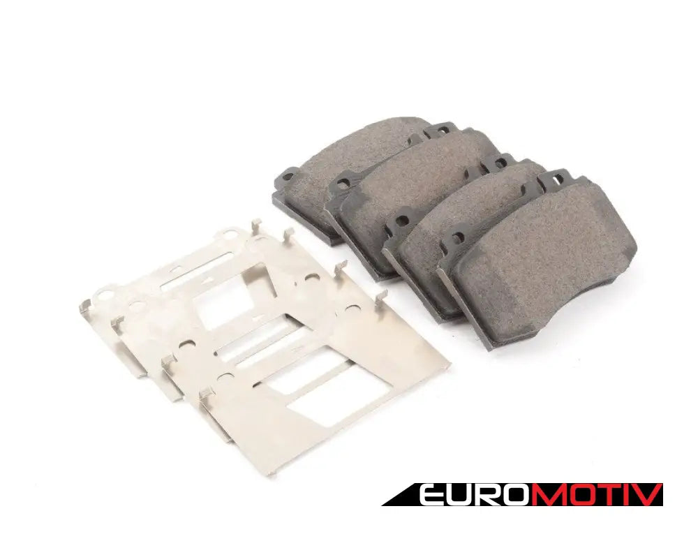 Front Brake Pad Set