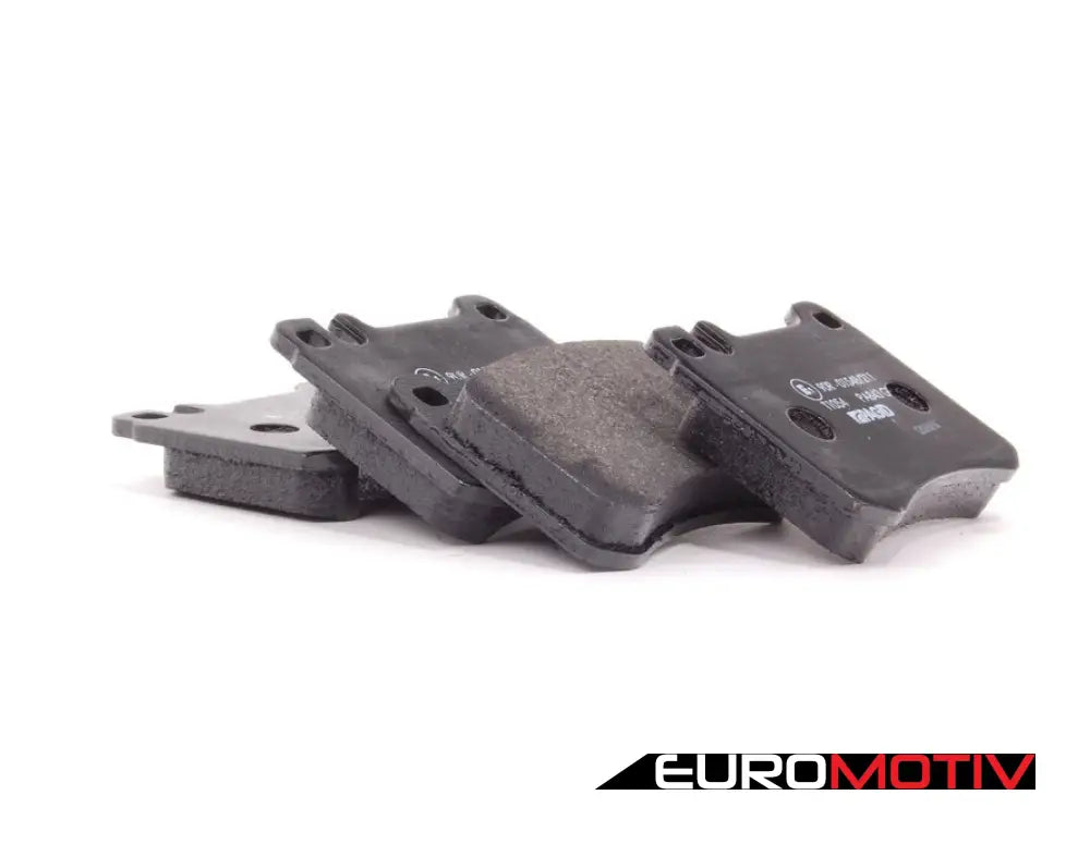 Front Brake Pad Set