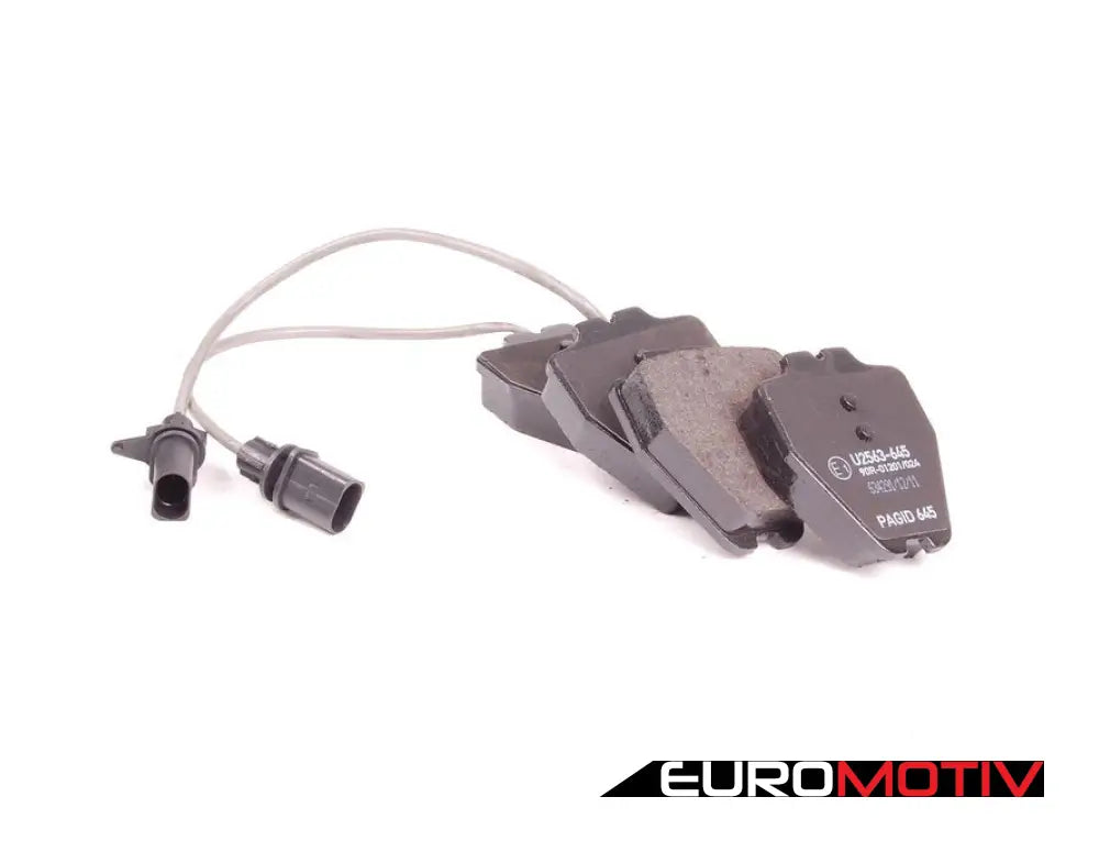 Front Brake Pad Set