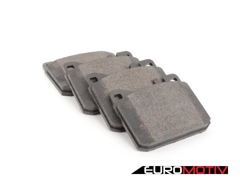 Front Brake Pad Set