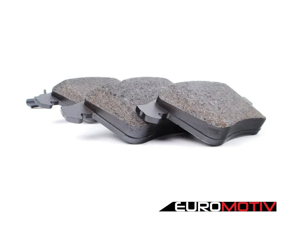 Front Brake Pad Set