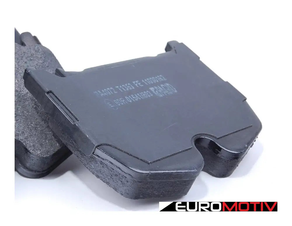 Front Brake Pad Set