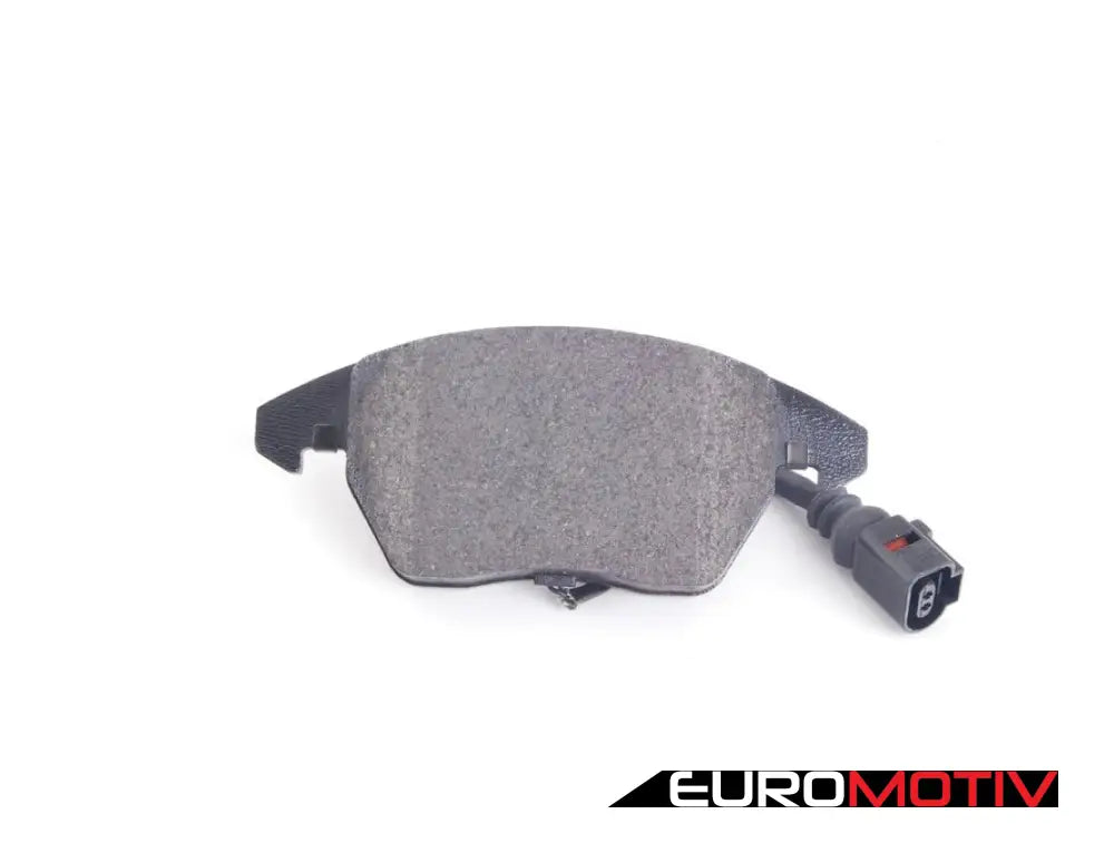 Front Brake Pad Set