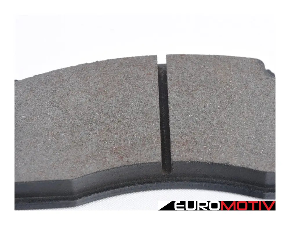 Front Brake Pad Set