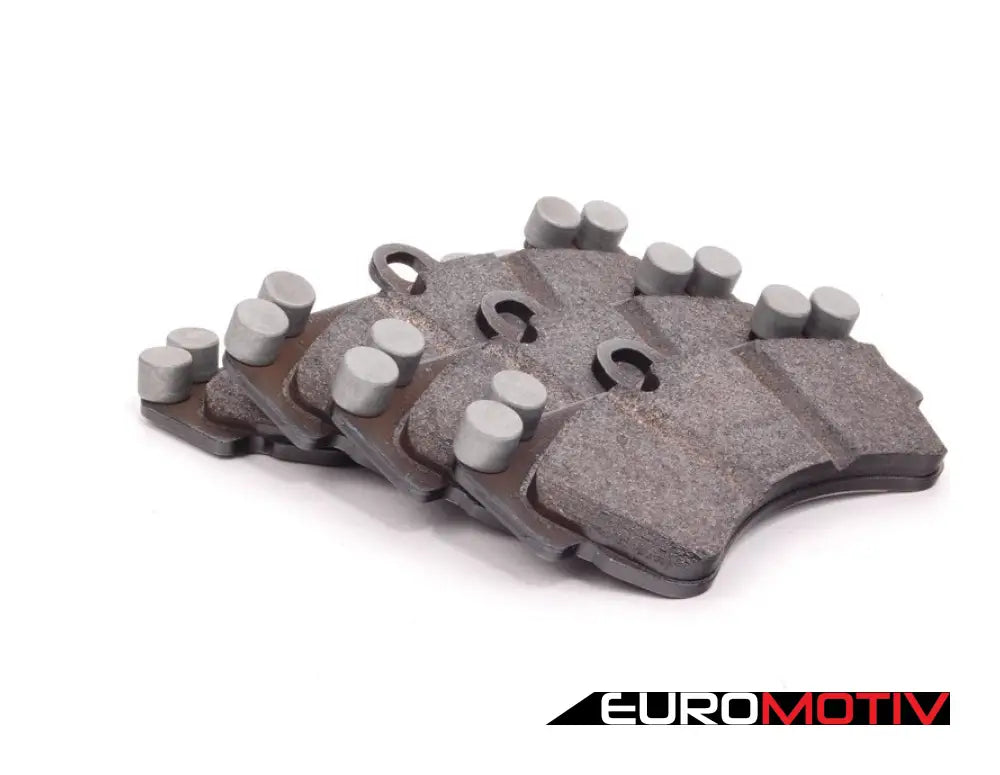 Front Brake Pad Set