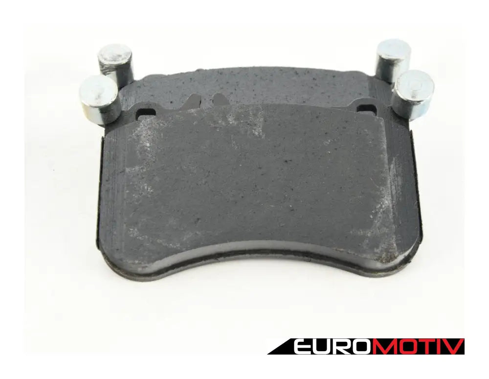 Front Brake Pad Set