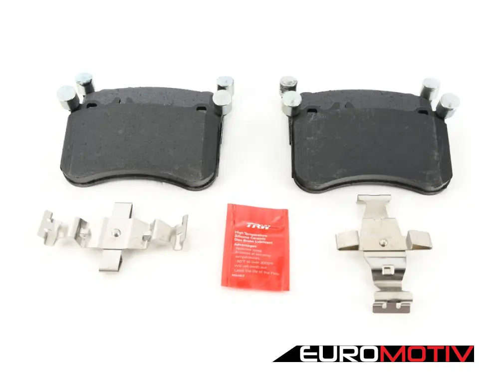 Front Brake Pad Set