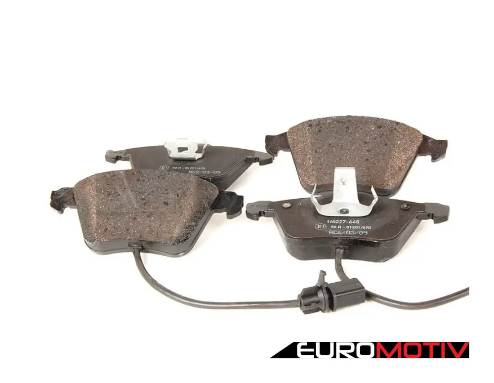 Front Brake Pad Set