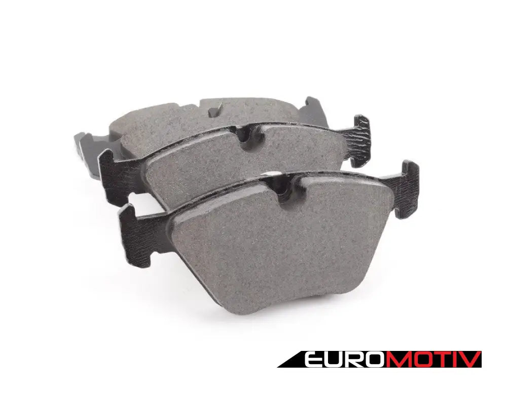 Front Brake Pad Set