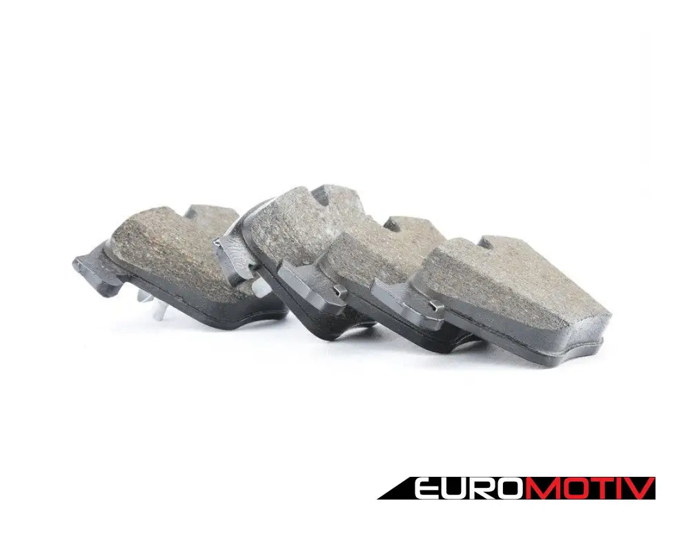 Front Brake Pad Set