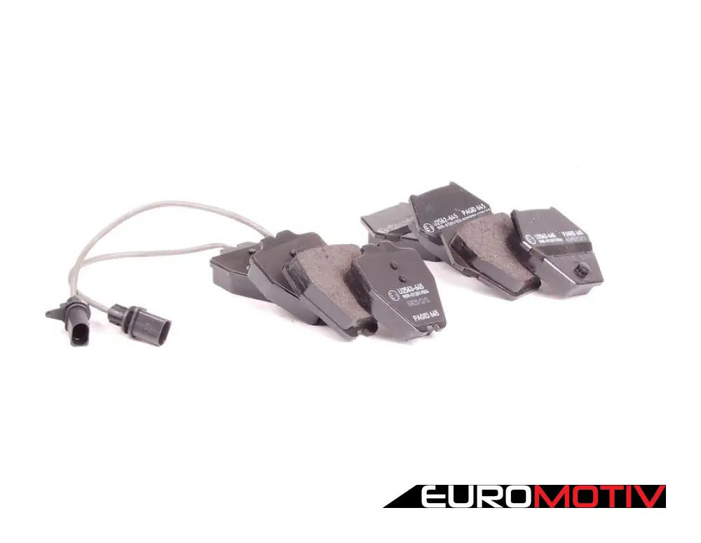 Front Brake Pad Set