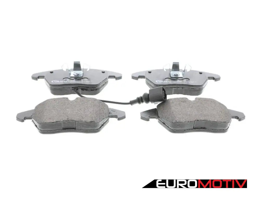 Front Brake Pad Set