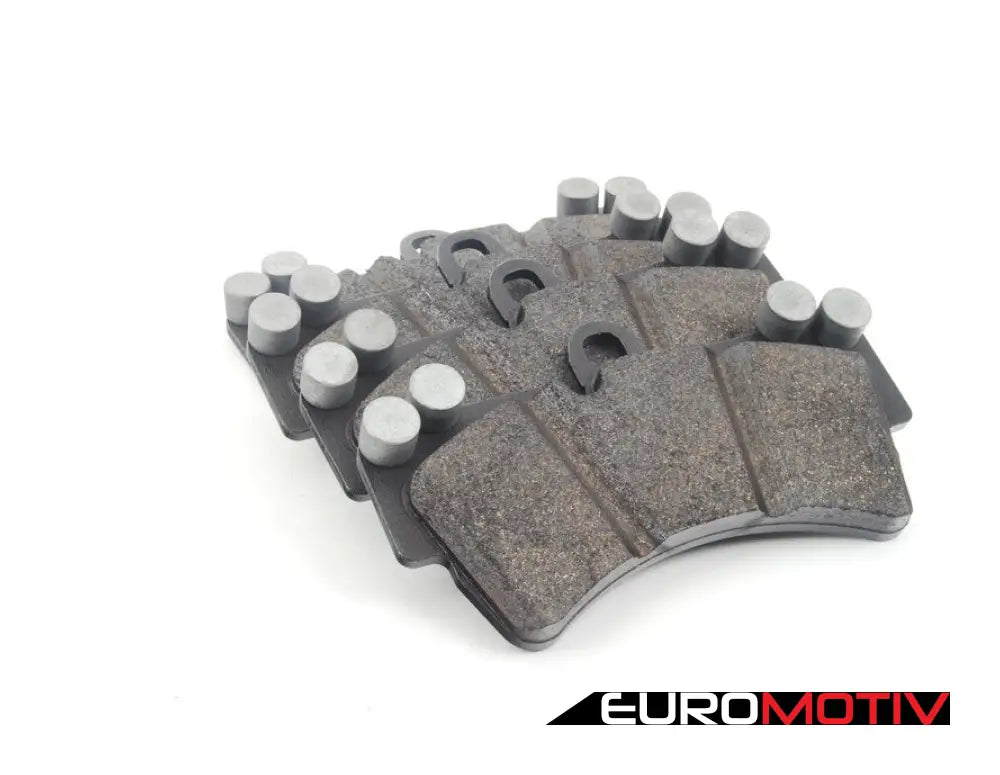 Front Brake Pad Set