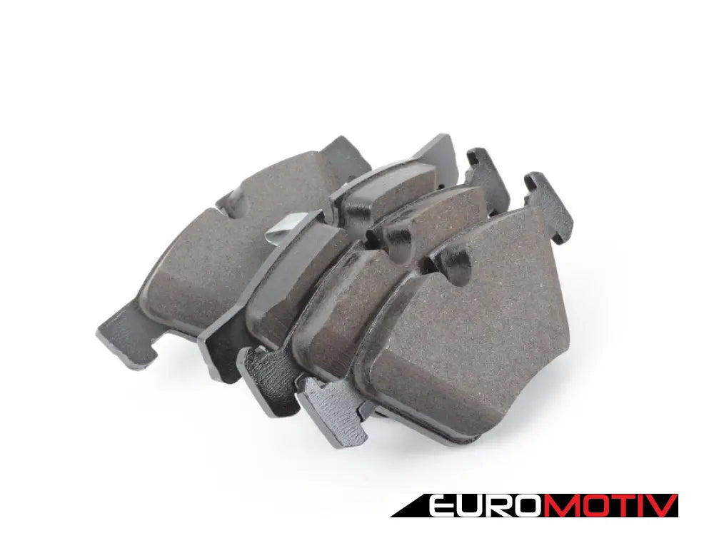 Front Brake Pad Set