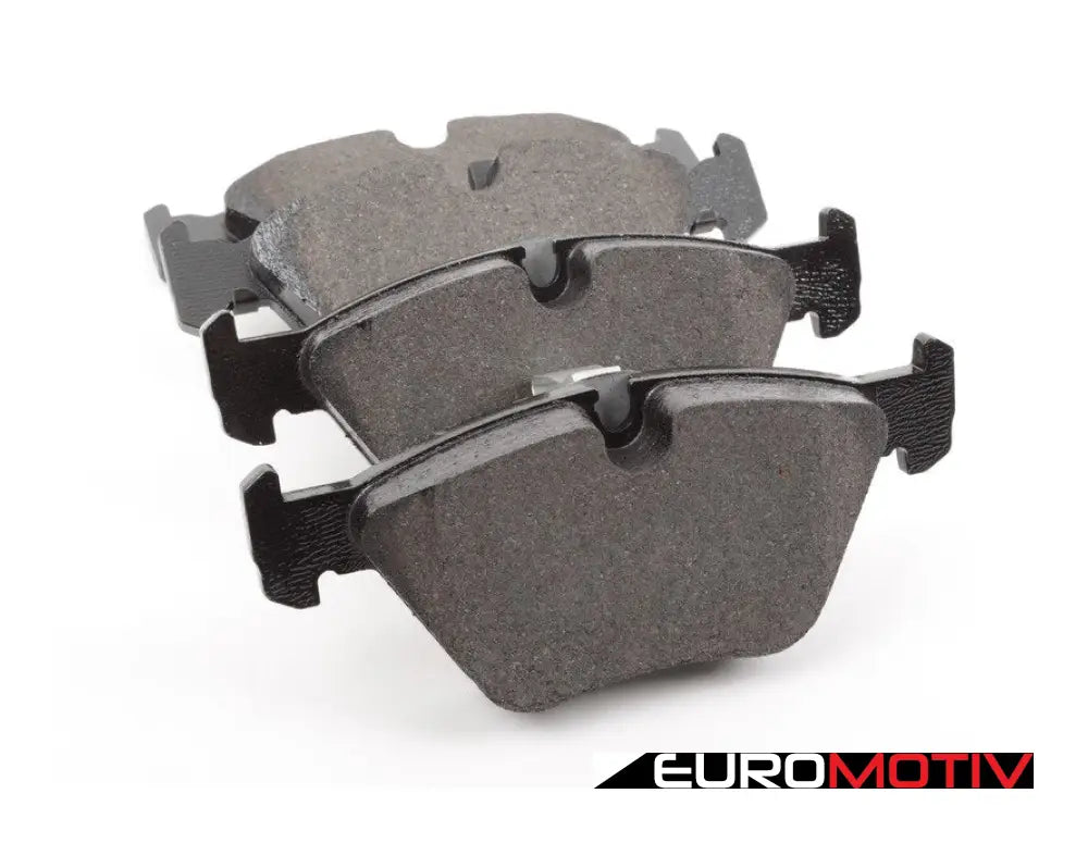 Front Brake Pad Set