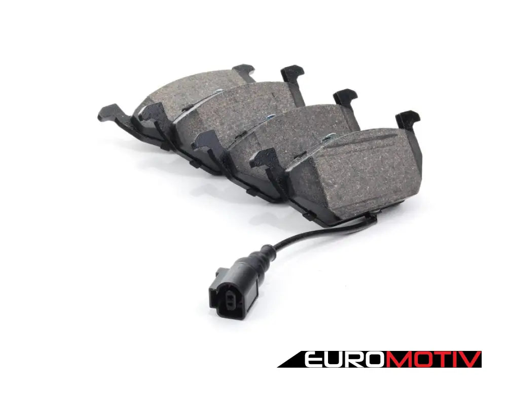 Front Brake Pad Set