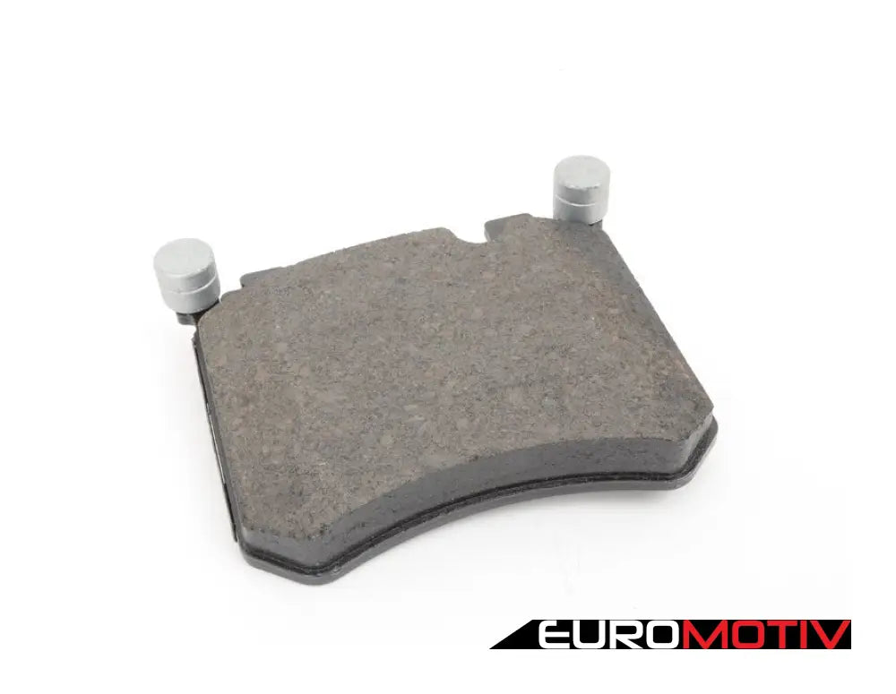 Front Brake Pad Set