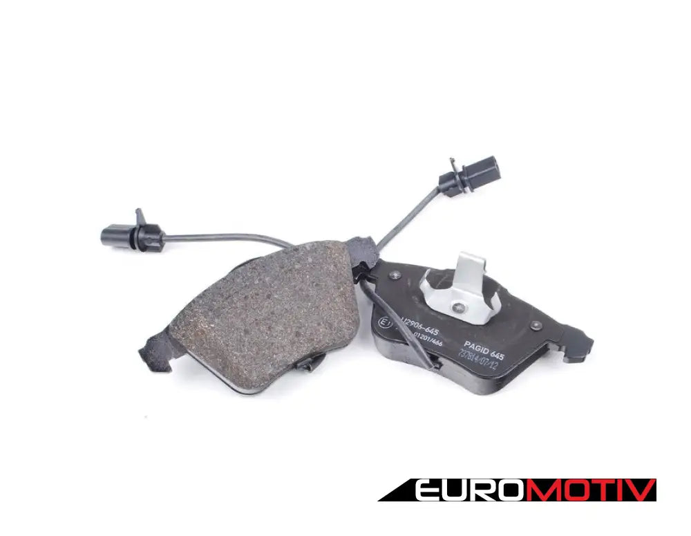 Front Brake Pad Set