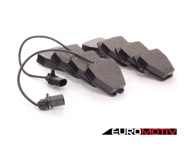 Front Brake Pad Set