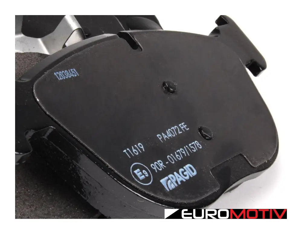 Front Brake Pad Set