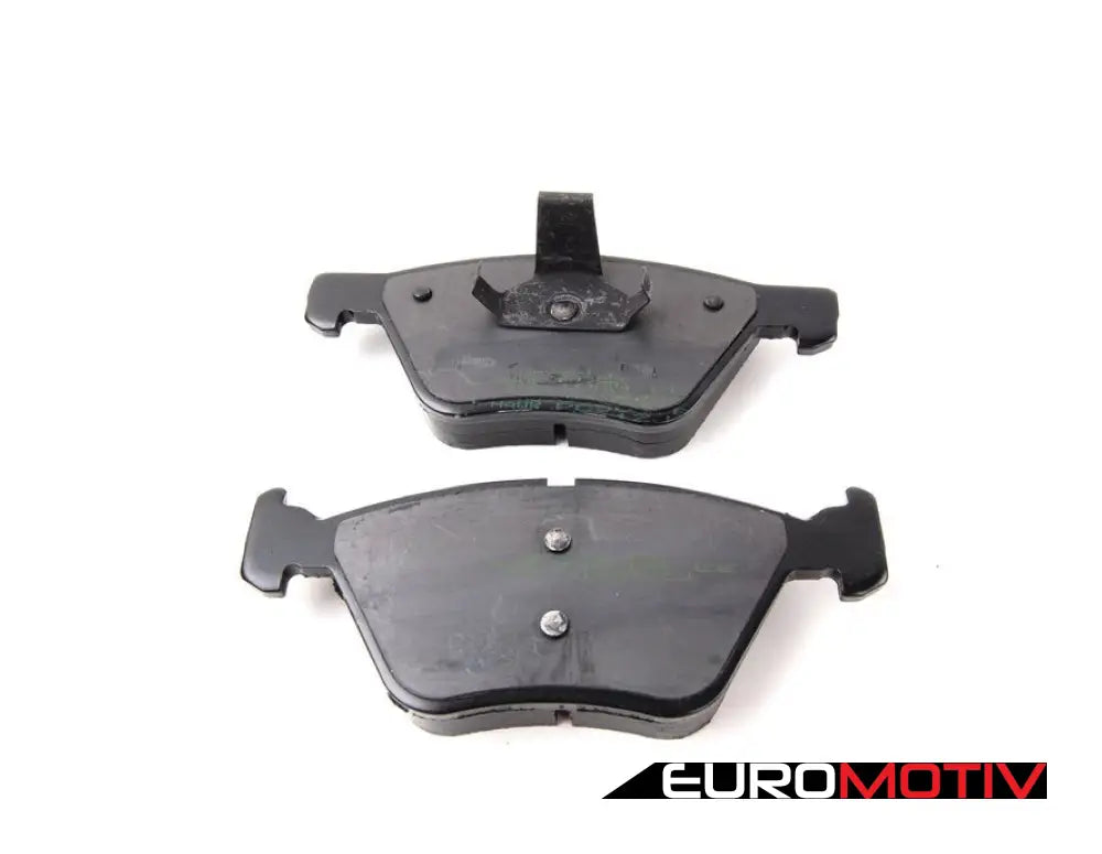 Front Ceramic Compound Performance Brake Pad Set