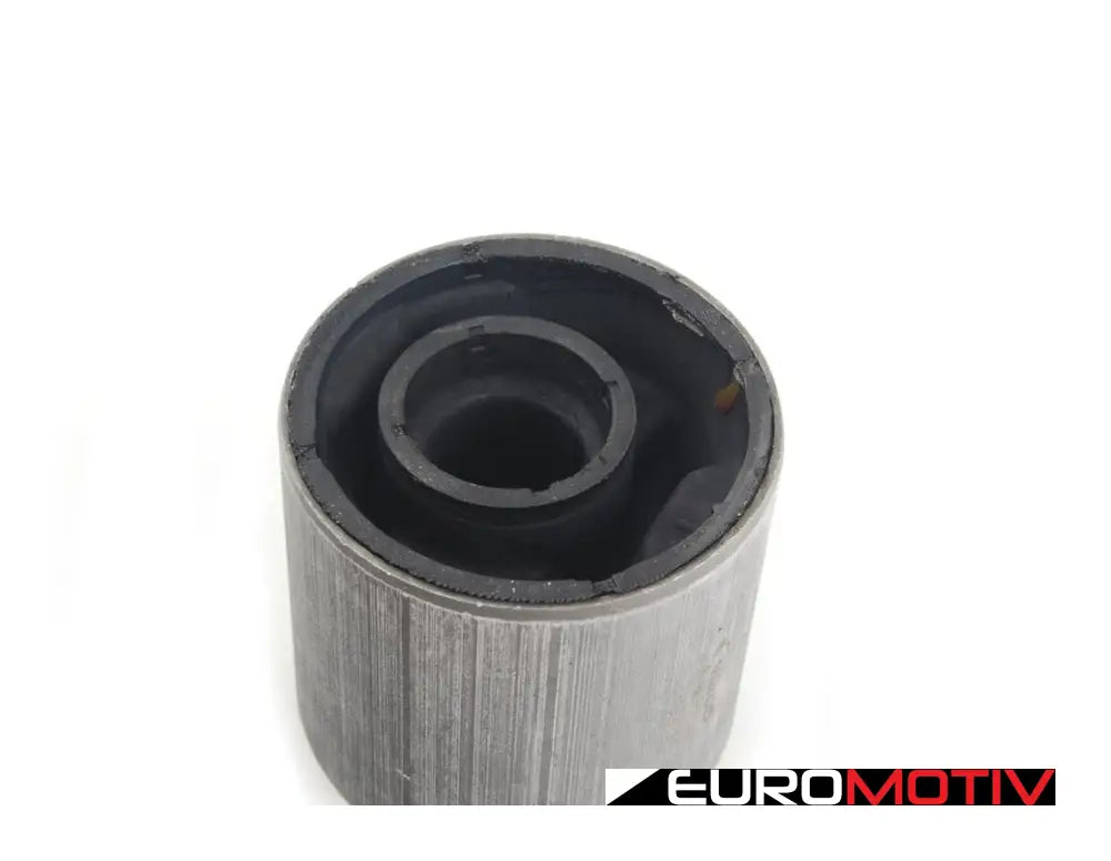 Front Control Arm Bushing Set