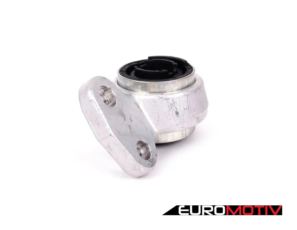 Front Control Arm Bushing Set