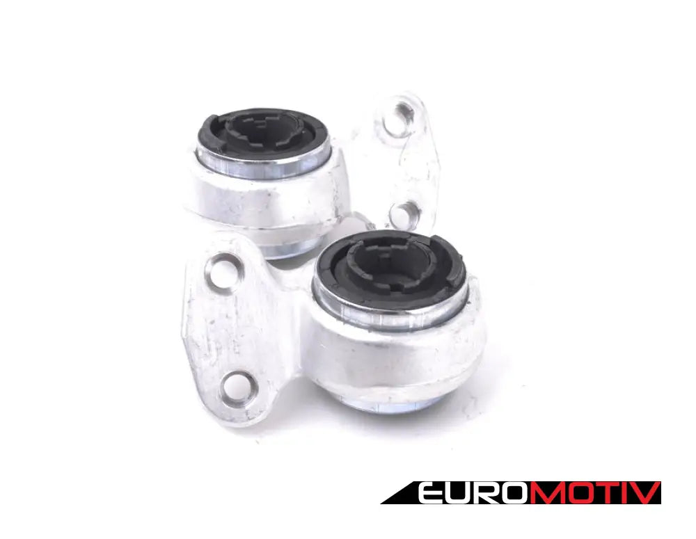 Front Control Arm Bushing Set