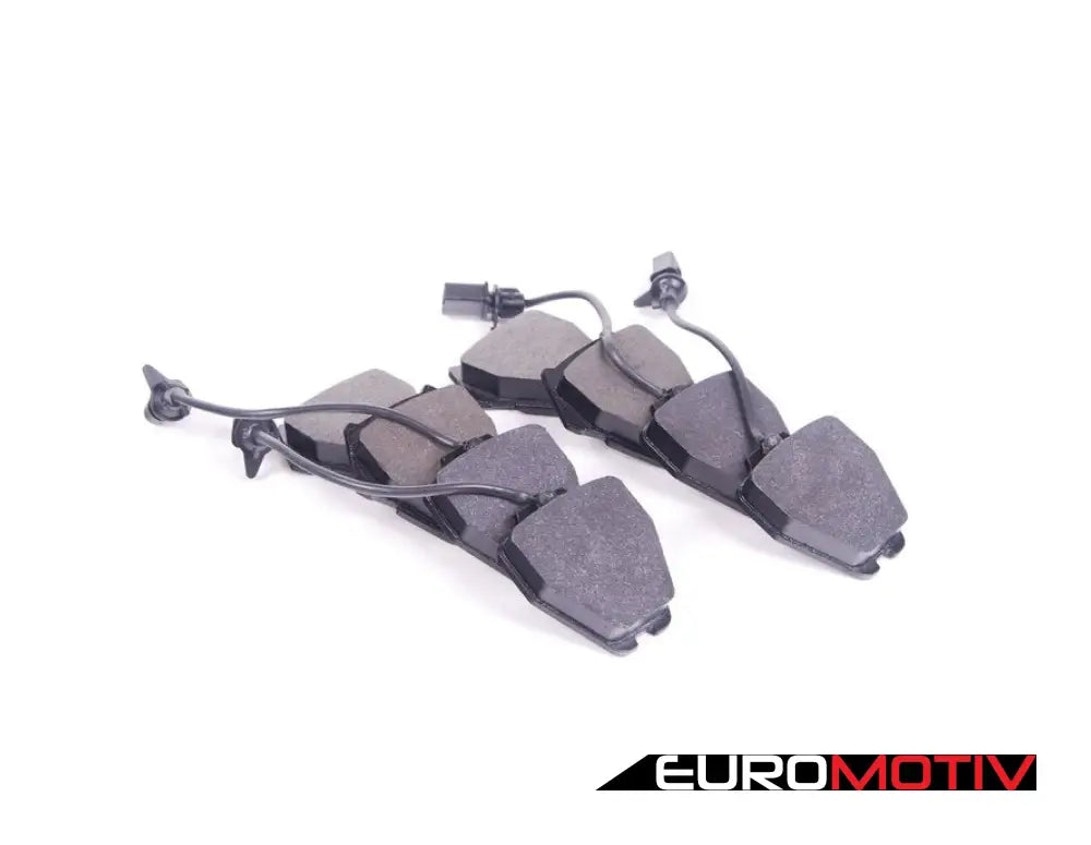 Front Hps Performance Brake Pad Set