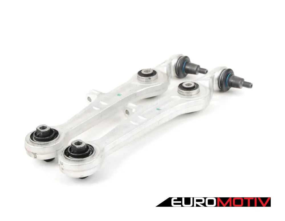 Front Lower Control Arm Kit