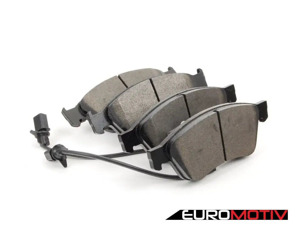 Front Performance Ceramic Brake Pad Set