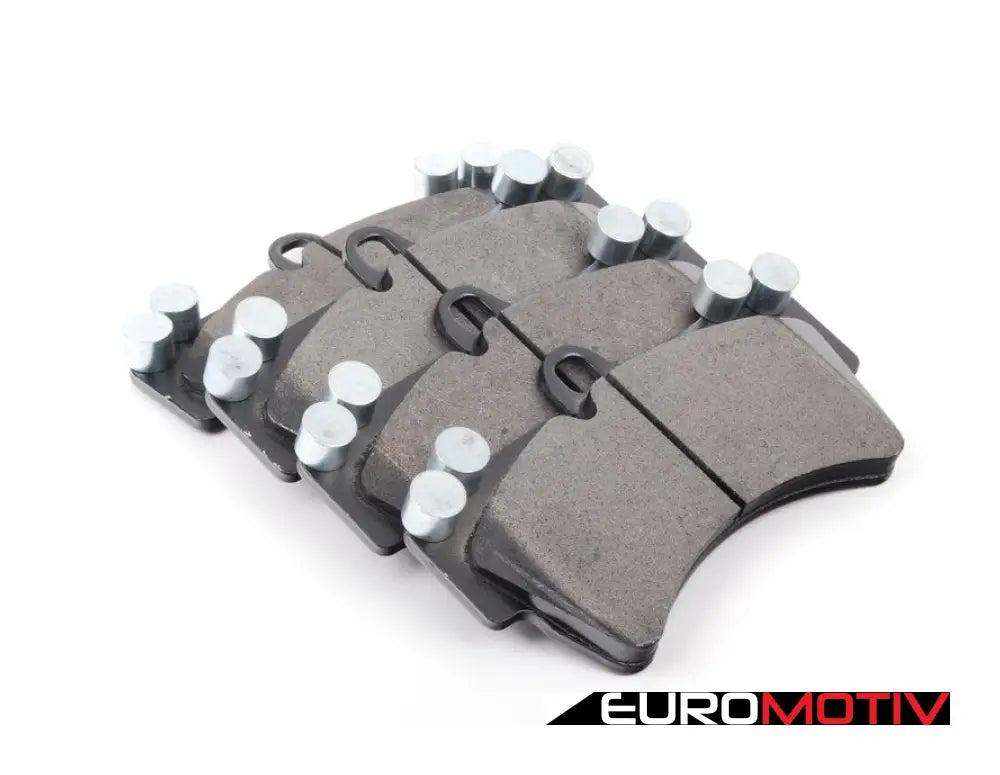 Front Performance Ceramic Brake Pad Set