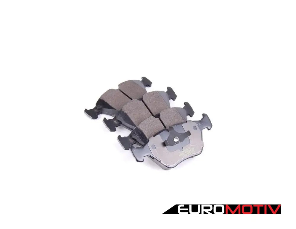 Front Performance Ceramic Brake Pad Set