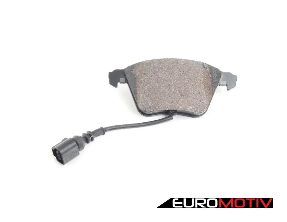 Front Performance Ceramic Brake Pad Set